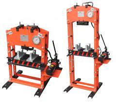 Inder P-183B Capacity 15 Ton Manual Hydraulic Press